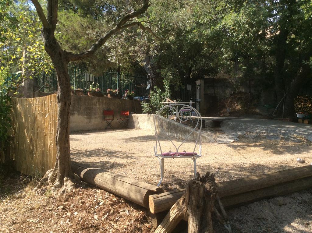 Lou Ribas Apartment Puyloubier Ngoại thất bức ảnh