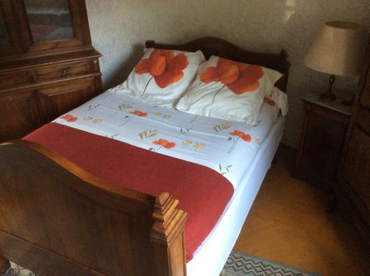 Lou Ribas Apartment Puyloubier Ngoại thất bức ảnh