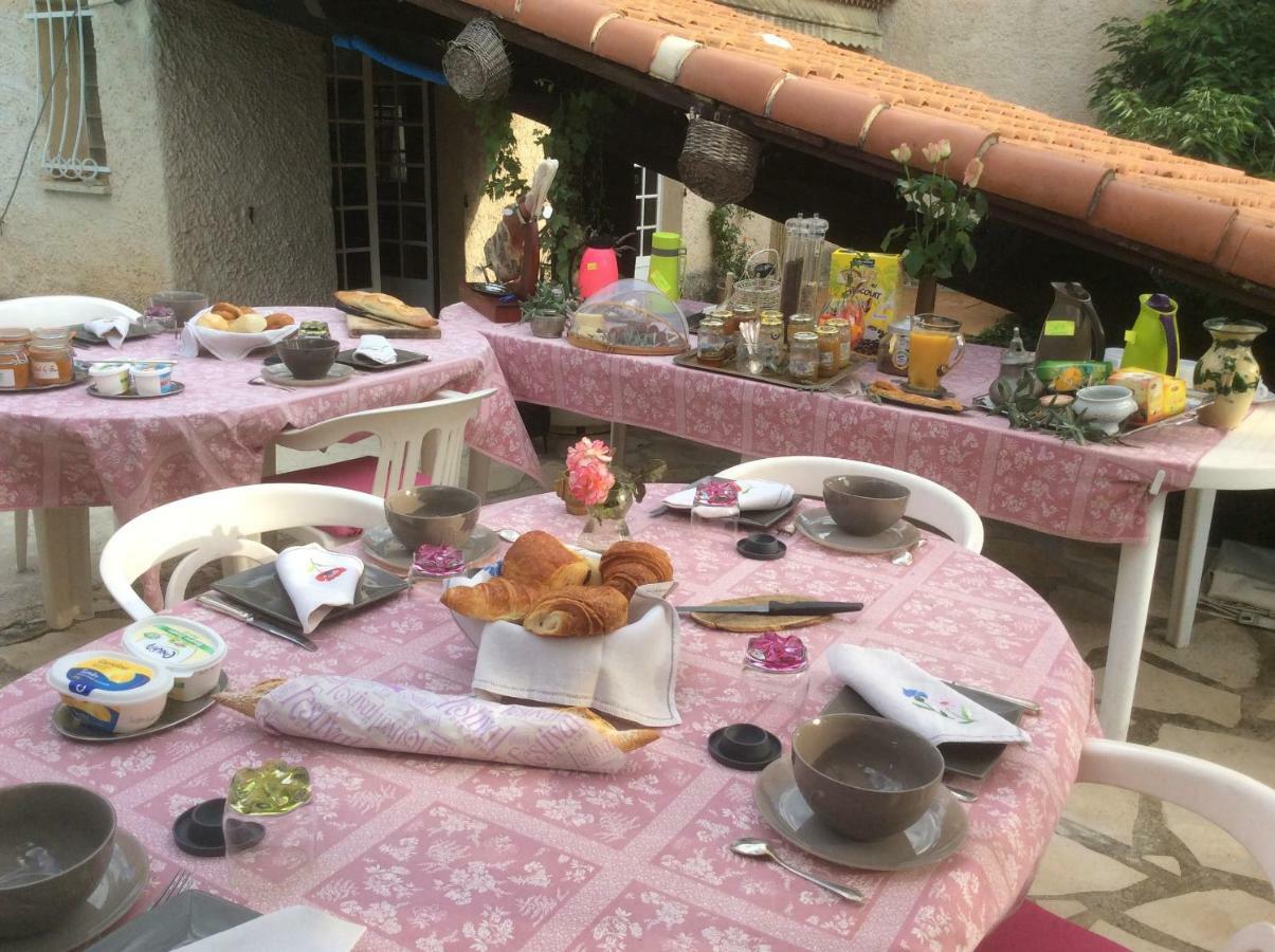 Lou Ribas Apartment Puyloubier Ngoại thất bức ảnh